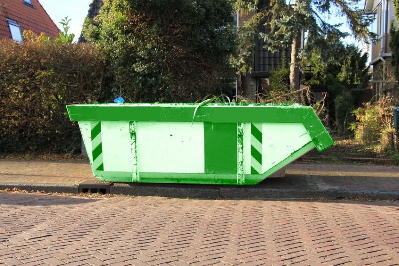 Tom Kenny Skip Hire offers low cost skip hire and very competitive skip hire prices throughout Waterford, New Ross, Mooncoin, Piltown, Mullinavat, Carrick on Suir and surrounding areas, Ireland